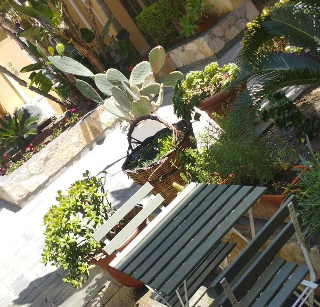 La Porta Sul Mare Apartment Syracuse Italy